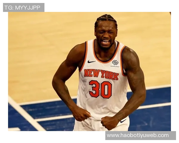 兰德尔赛季数据亮眼场均272分65篮板52助攻命中率高达56三分命中率47