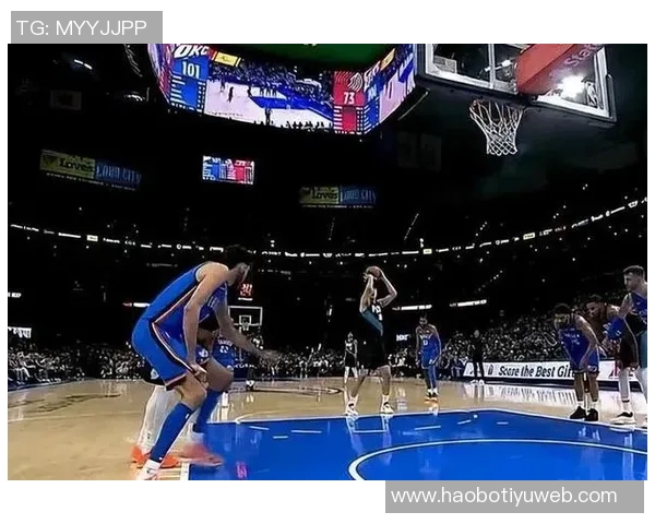 锡安上半场表现抢眼15分钟内贡献8分9板3助3断2帽展现实力